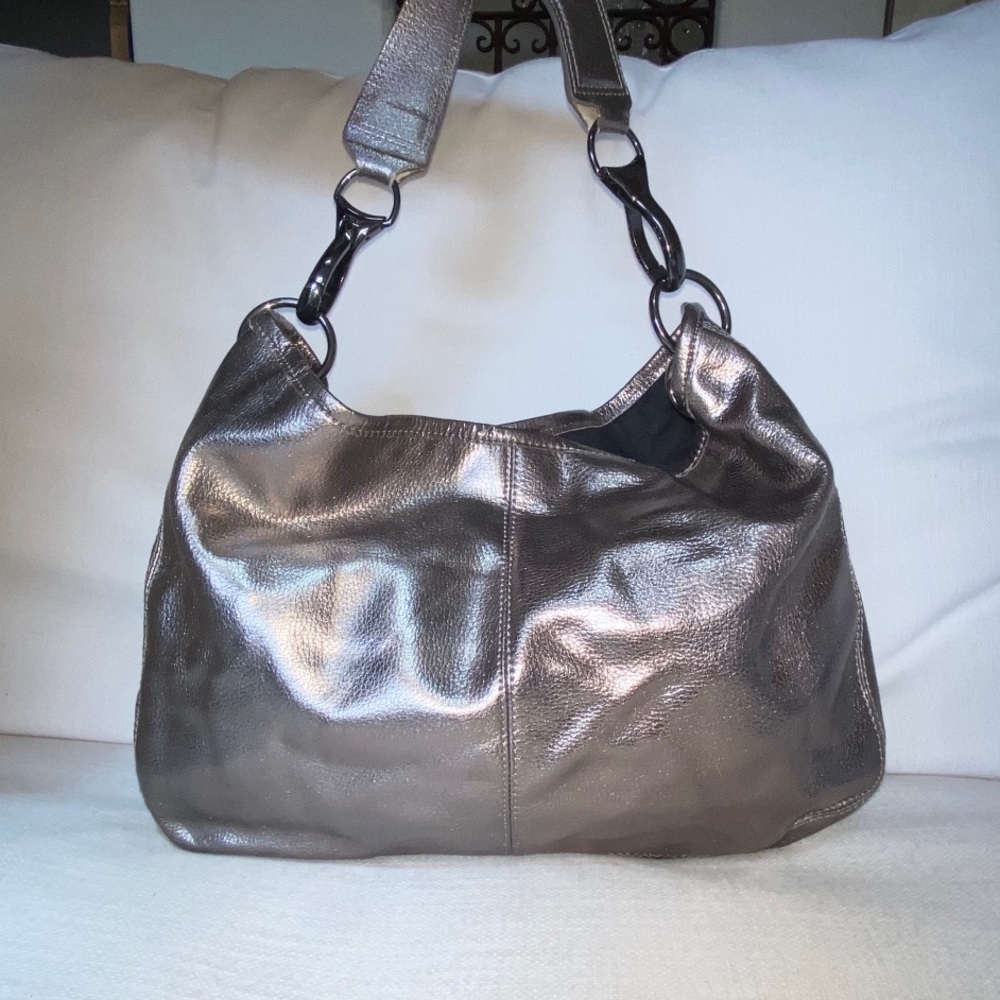 Calvin Klein - metallic purse
